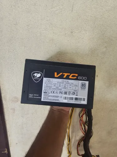 Fonte 600w cougar