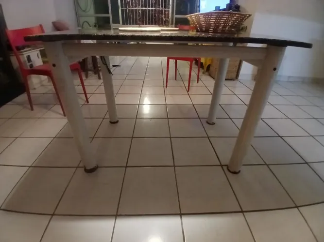 Mesa metal com tampo granito pesado 
