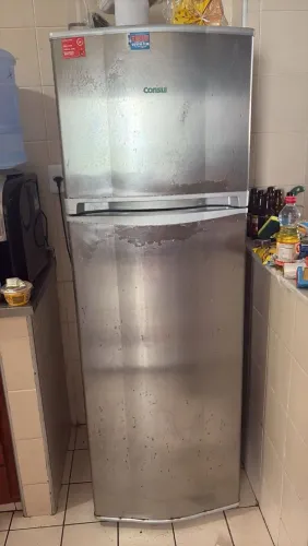 Geladeira frost free Consul perfeita, em Natal, RN 600 reais