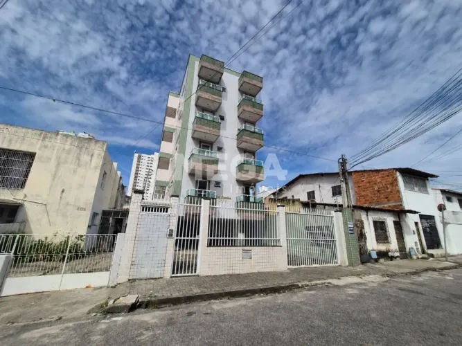 Apartamento com 2 quartos no bairro Parquelândia em Fortaleza, CE