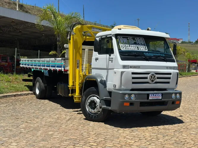 CAMINHÃO VOLKSWAGEN 15-180 MUNK A VENDA 