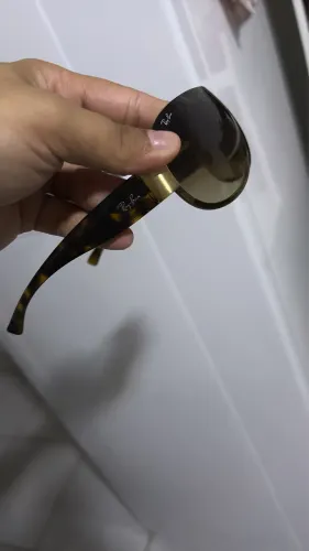 óculos rayban original, usado no máximo 2x, não faço menos
