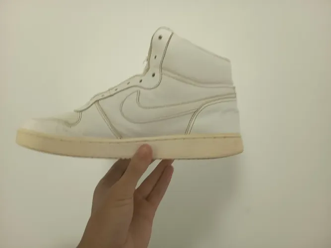 Nike ebernon mid triple usado