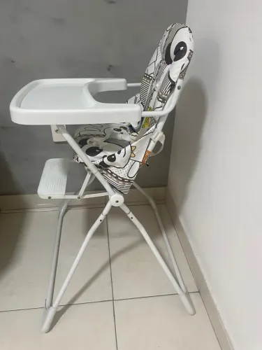 Bebê conforto e cadeirinha alimentação