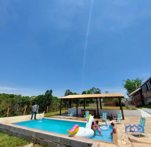 Chácara com 3 Quartos e 2 banheiros à Venda, 2.000 m² por R$ 599.000 Cód. ch2161