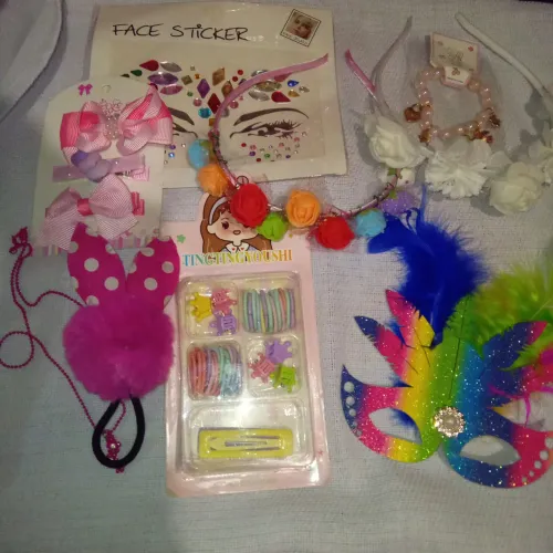 Caixa lote de acessórios infantil com 60 itens pop laco/ tiara