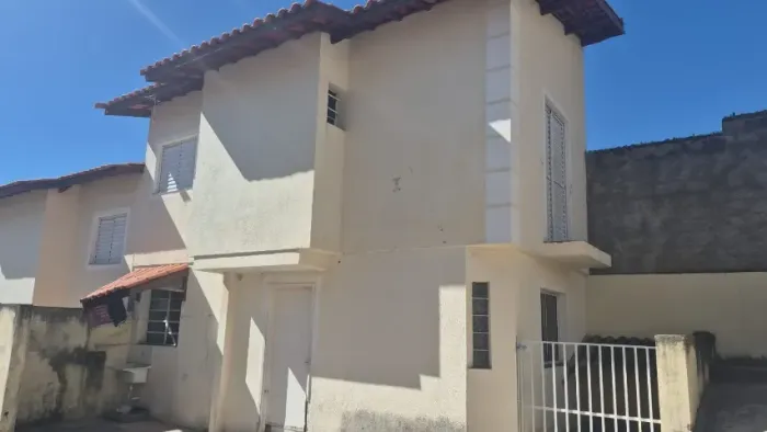 Casa à venda em Francisco Morato-SP