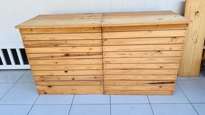 Balcão de Madeira Pinus Dobrável 1,70m - Ideal para Loja, Feiras e Eventos