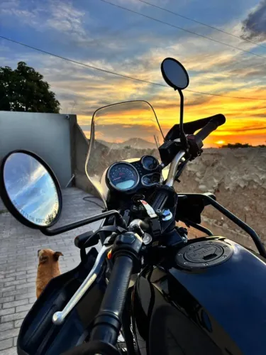 Royal Enfield Himalayan 411 - 2019/20 - Impecável.