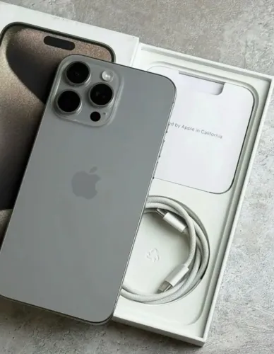VENDO IPHONE 15 PRO MAX - 1TB