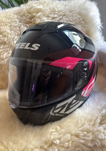 Capacete Fem 58 + Roupa de Chuva para Moto (Novos)