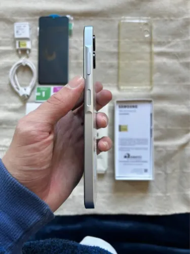 Celular Samsung Galaxy A06 128GB - Novo