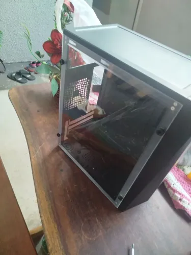 Gabinete gamer 