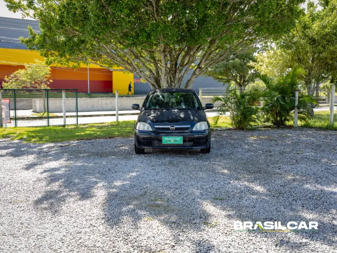 Chevrolet Corsa Hat. Premium 1.4 8V Econoflex 5P 2009