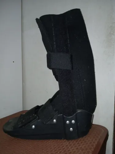 Bota ortopédica 40-43