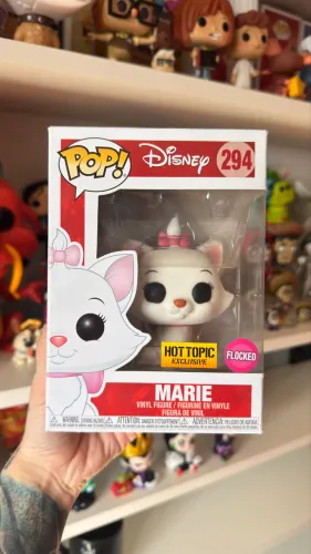 Funko Pop! Disney #294 Os Aristocats Flocked Marie (Exclusivo Hot Topic)