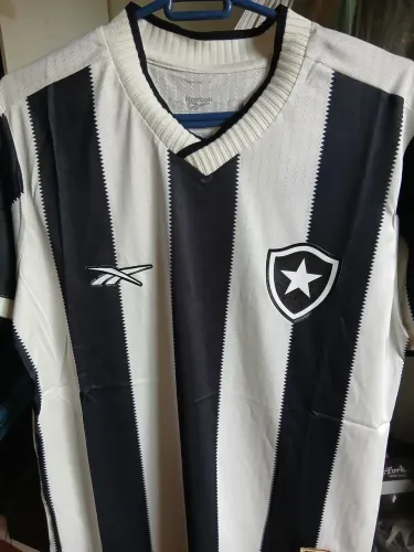 Camisa bota fogo Reebok tamanho P