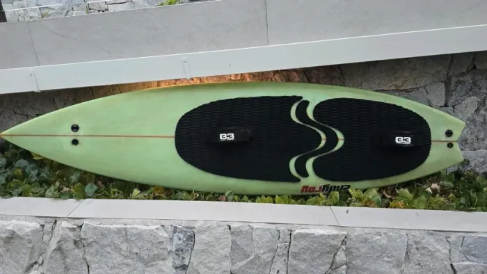 Prancha de Kitesurf 5,10 x 18 1/4 x 2 1/8 - Tri Quilha