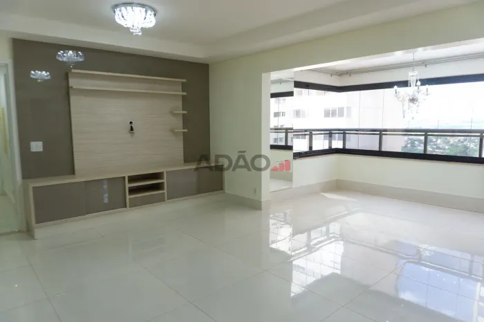 Apartamento Semimobiliado no Euro Parque Ibirapuera