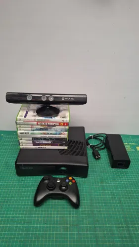 Xbox 360 slim completo c/10 jogos originais