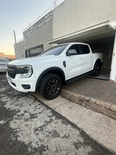 Ford Ranger Black 2.0 4X2 CD TB Diesel Aut. 2026