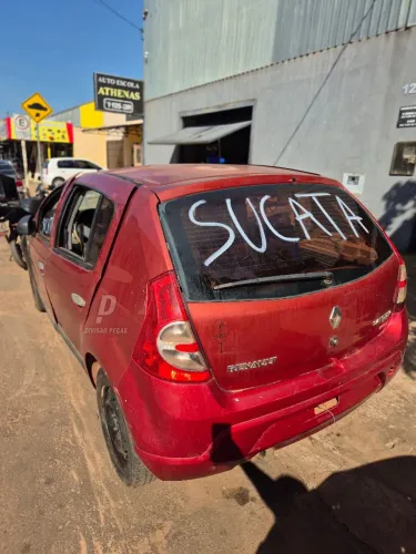 Sucata renault Sandero 2009 1.6 8v para retirada de peças 
