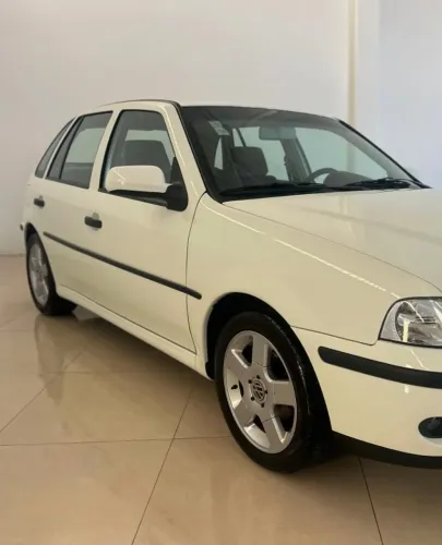 Volkswagen Gol Geração III 1.6 MI 8V Gasolina Mec. 4P 2000