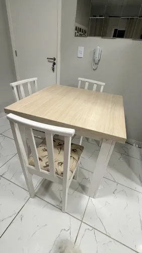 Conjunto mesa de jantar Brasil 4 lugares