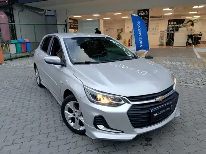 Chevrolet Onix Hatch Premier 1.0 12V TB Flex Aut. 4P 2021