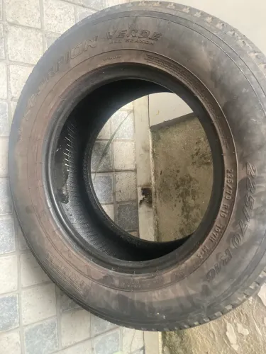 Pneu aro 16 225/70