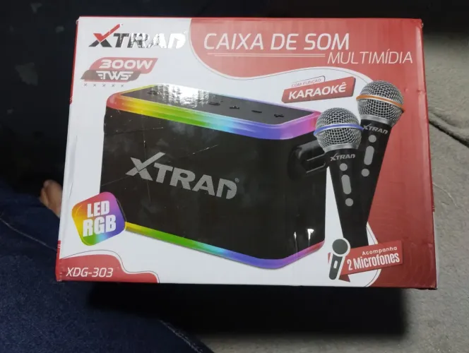 Caixa de som muito boa