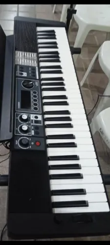 Teclado sintetizador Casio cts-500 muito novo!!