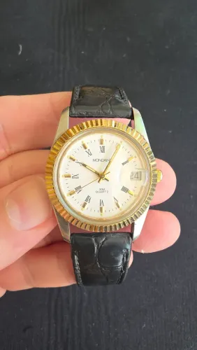 Relógio Mondaine Feminino.