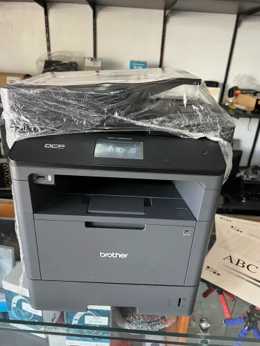 Impressora Brother DCP - L5652DN Monocromática 