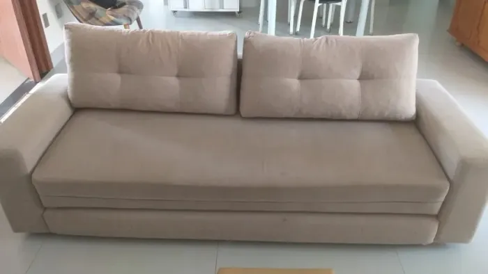 Sofá-cama usado em perfeito estado.