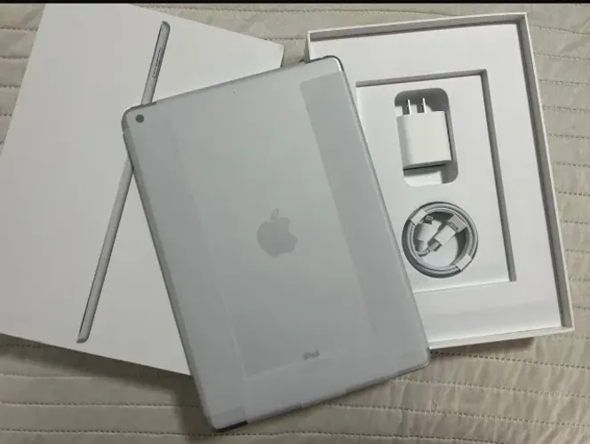 Ipad 9ª geração 64gb Wi-Fi prata lacrado 