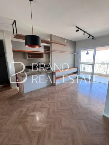 Apartamento à venda na Aclimação, 74 m² com 2 quartos, 2 vagas, Varanda Gourmet!
