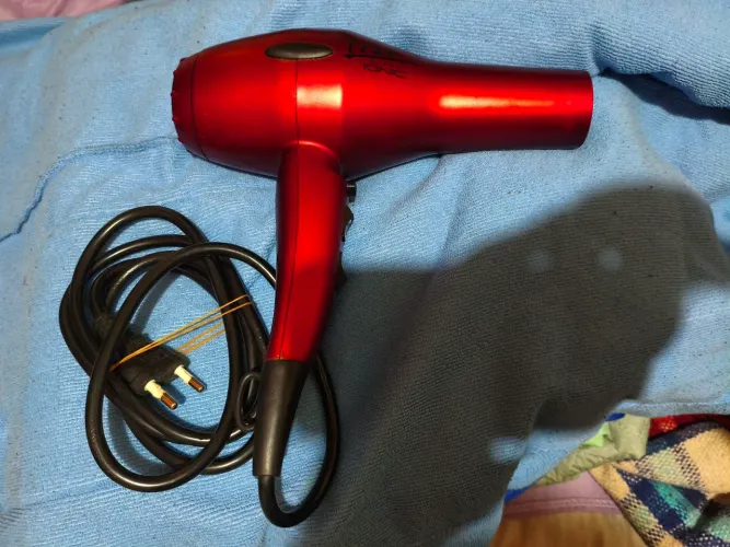 Secadora Lizz Super Iônica, Modelo CH0004A, potência 2000W, tensão 110-127V/60Hz