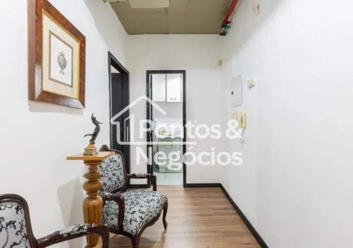 Sala Comercial de 30 m² à Venda ou Locação na Rua Urussuí |1vaga