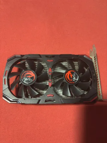 RX 550 4GB Dual Fan Com defeito / Para reparo
