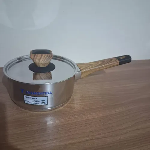 Tramontina Baquelite 16cm 1,4l Fundo Triplo indução Aço inox Panela Caçarola
