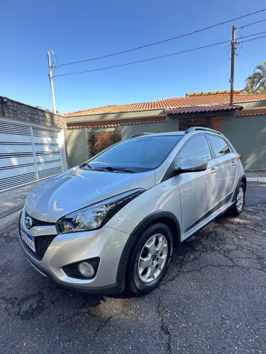 Hyundai HB20X Style 1.6 Flex 16V Aut. 2014