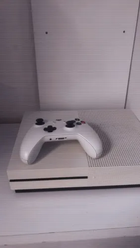 Xbox One S Branco + Controle Original - Excelente Estado