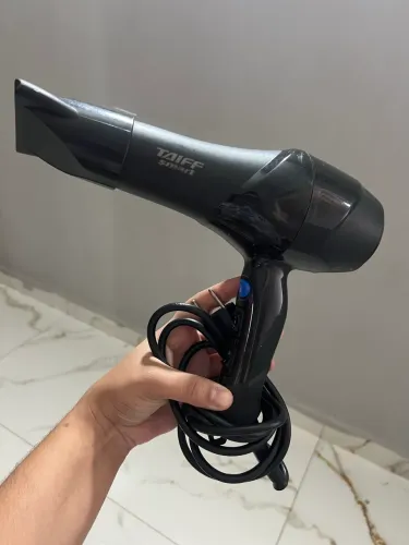 Secador de cabelo