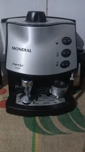 Cafeteira elétrica mondial