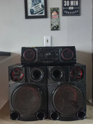 Som LG XBOOM 1800W Completo - Excelente