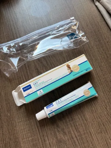 Creme dental para cachorro ou gato virbac sabor frango
