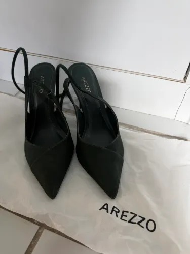 Sandália Arezzo em Suede Verde - TAM: 35