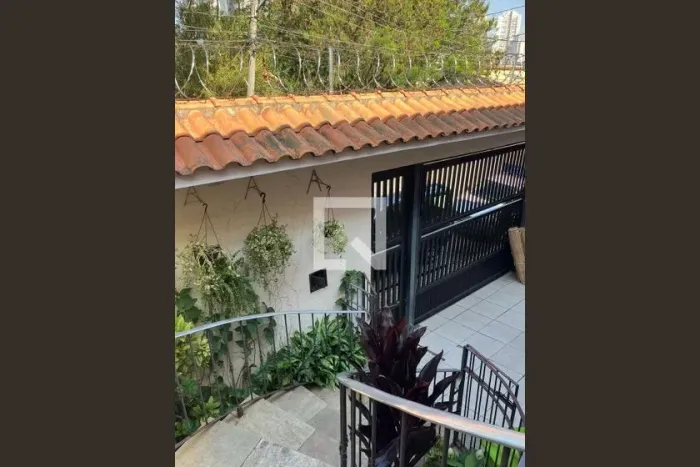 Casa à Venda - Vila Sônia, 3 Quartos, 180 m2