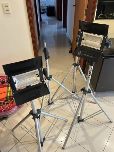 KIT PROFISSIONAL DE ILUMINAÇÃO 